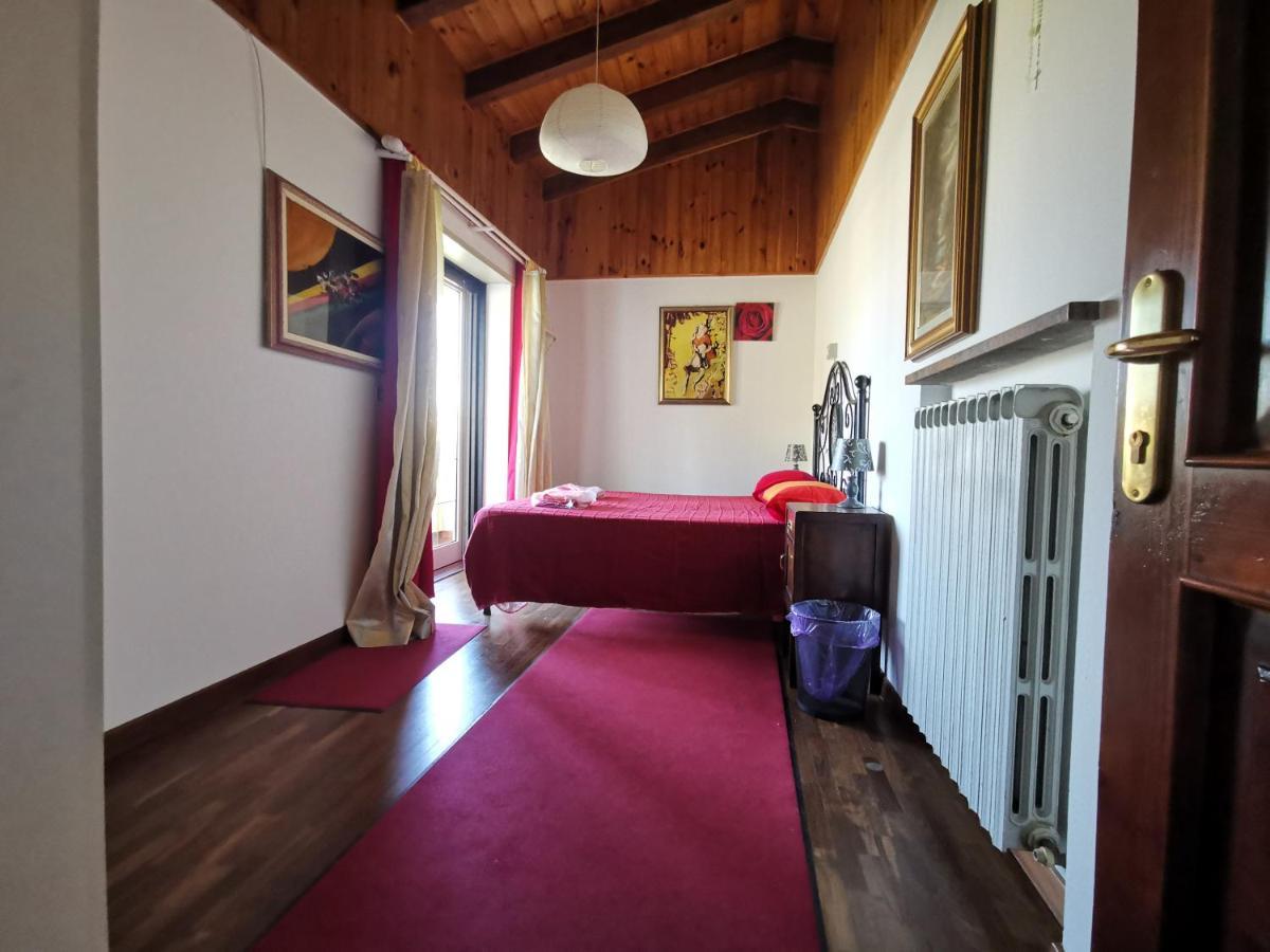 Bed and Breakfast Casa Gamberini Collalto Exterior foto