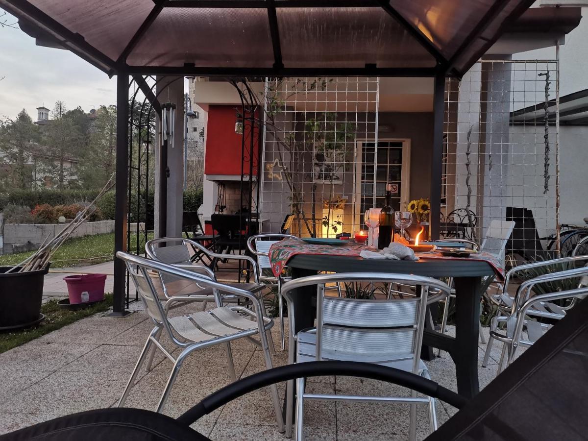 Bed and Breakfast Casa Gamberini Collalto Exterior foto