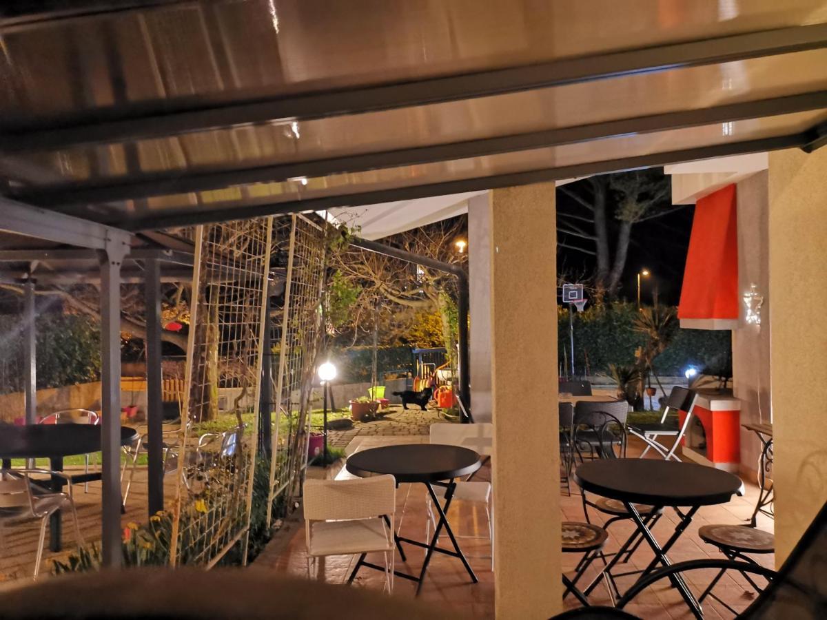 Bed and Breakfast Casa Gamberini Collalto Exterior foto